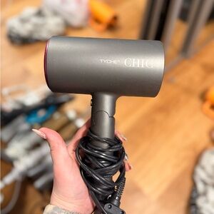Chic Gray Hair Dryer